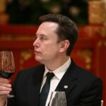 Elon Musk desistiu da energia solar (na Terra)