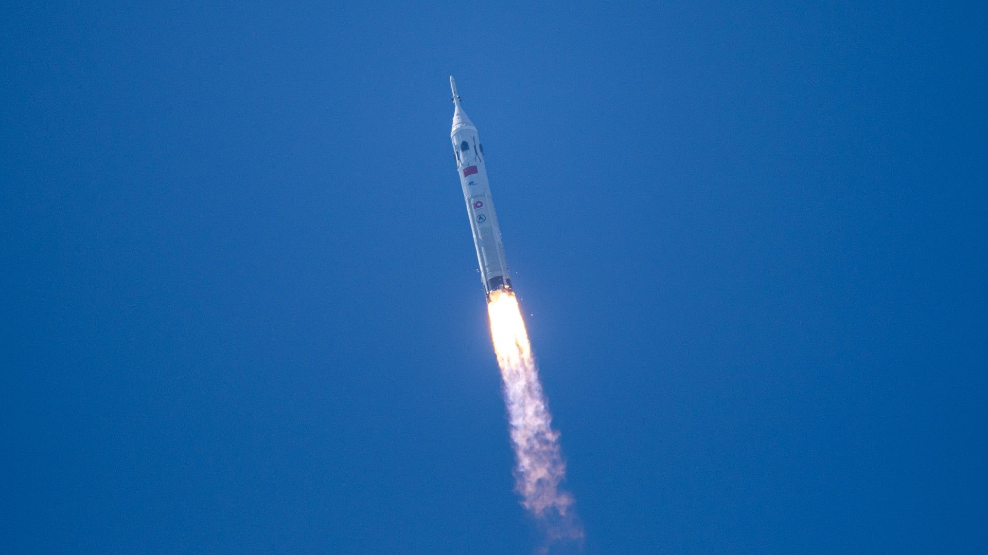 China reestrutura seus programas espaciais para levar astronautas à Lua até 2030: ‘Não pouparemos esforços’