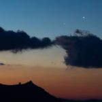 3 planetas se alinharão no céu noturno hoje à noite: veja onde observar o minidesfile planetário. 3 planetas se alinharão no céu noturno hoje à noite: veja onde observar o minidesfile planetário.