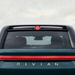 A Rivian entregará os primeiros SUVs R2 em 9 de junho.
