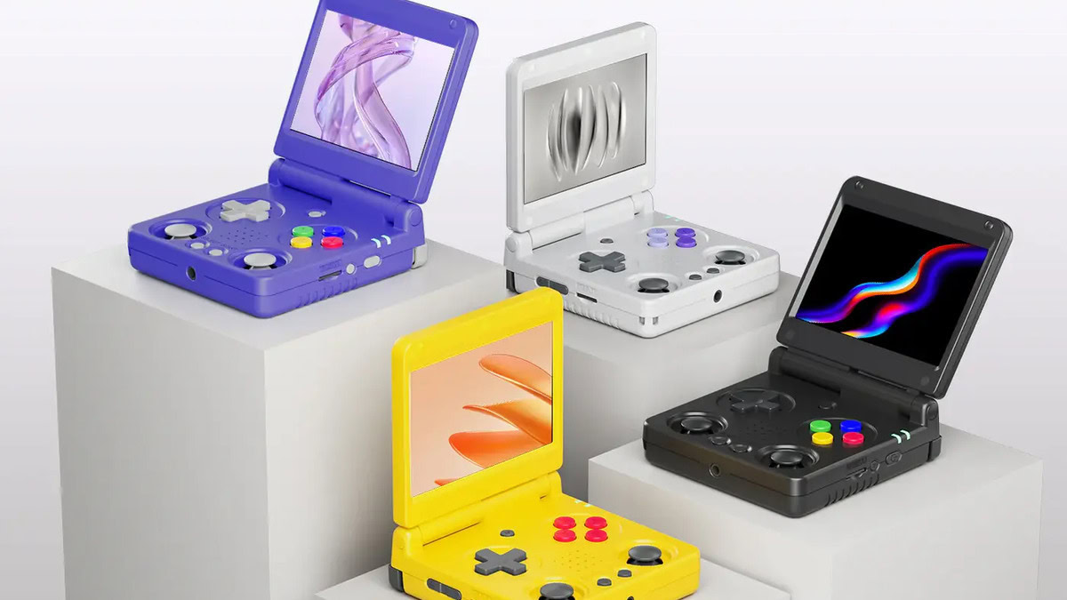 A ANBERNIC rebaixou silenciosamente o seu portátil estilo GBA SP novamente? Nem tão rápido.