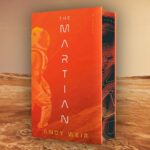 ‘Perdido em Marte’, de Andy Weir, acaba de ganhar uma edição de luxo para celebrar os 15 anos do livro, e ela é impressionante.