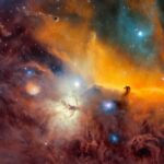 Astrofotógrafo passa 115 horas capturando a Nebulosa Cabeça de Cavalo com detalhes impressionantes usando telescópio de quintal. Astrofotógrafo passa 115 horas capturando a Nebulosa Cabeça de Cavalo com detalhes impressionantes usando telescópio de quintal.