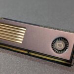 A Cooler Master está trazendo resfriamento ativo para memória RAM DDR5, prometendo quedas de temperatura de até 15 graus — o ‘MasterDIMM’ combina memória G.SKILL com uma ventoinha integrada, com kits de até 128GB. A Cooler Master está trazendo resfriamento ativo para memória RAM DDR5, prometendo quedas de temperatura de até 15 graus — o ‘MasterDIMM’ combina memória G.SKILL com uma ventoinha integrada, com kits de até 128GB.