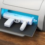 Assembleia da Califórnia aprova projeto de lei sobre impressoras 3D que criminalizaria a remoção de software obrigatório de bloqueio de armas. Assembleia da Califórnia aprova projeto de lei sobre impressoras 3D que criminalizaria a remoção de software obrigatório de bloqueio de armas.