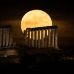 A Lua Azul de maio encanta observadores de estrelas em todo o mundo — veja estas fotos impressionantes da menor lua cheia de 2026 A Lua Azul de maio encanta observadores de estrelas em todo o mundo — veja estas fotos impressionantes da menor lua cheia de 2026