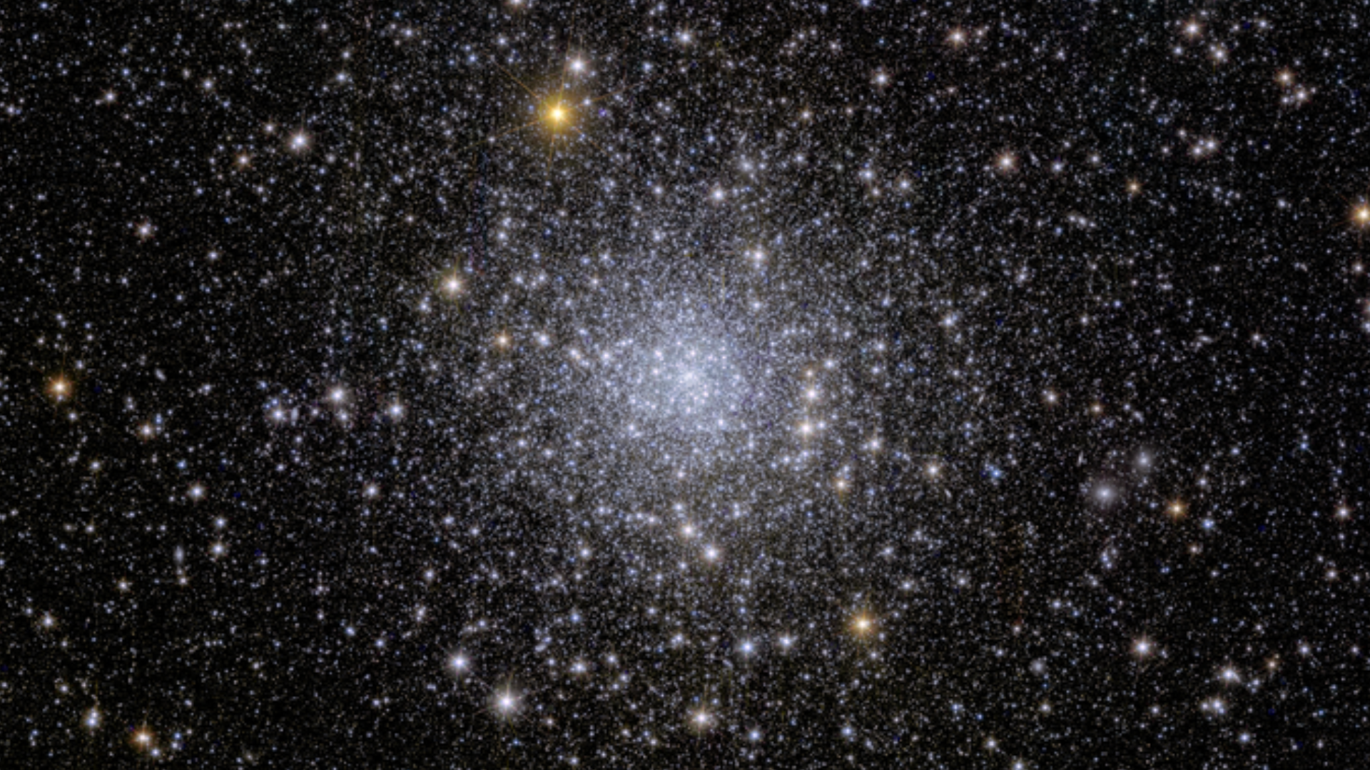 Imagem de aglomerado de estrelas cintilante revela lacuna estelar: ‘Não estávamos procurando pela lacuna, mas a encontramos’