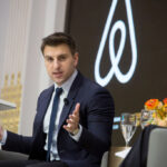 Brian Chesky, do Airbnb, planeja lançar um novo laboratório de IA Brian Chesky, do Airbnb, planeja lançar um novo laboratório de IA