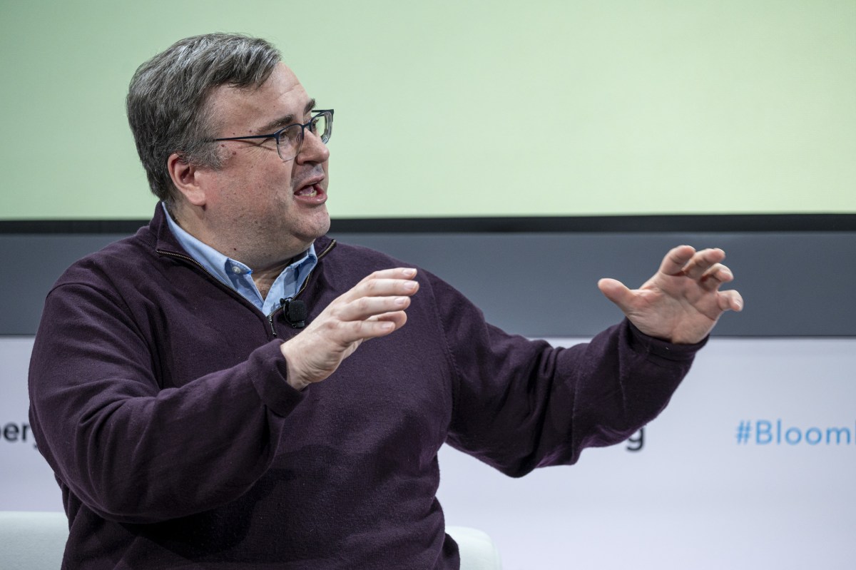 Reid Hoffman está deixando o conselho da Microsoft para adotar o modo fundador com a startup Manus.