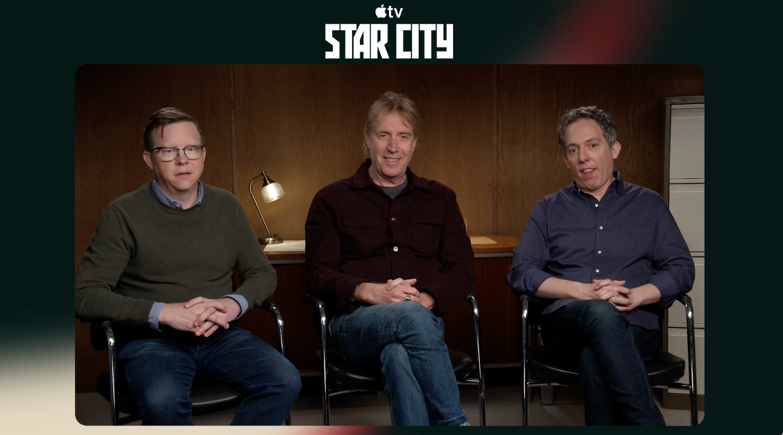 Nos confins cruéis de ‘Star City’, do Apple TV+, com o astro Rhys Ifans e os criadores da série (entrevista)