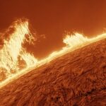 Astrofotógrafo captura nuvem de plasma colossal ‘Godzilla’ perseguindo a borda do Sol (vídeo)