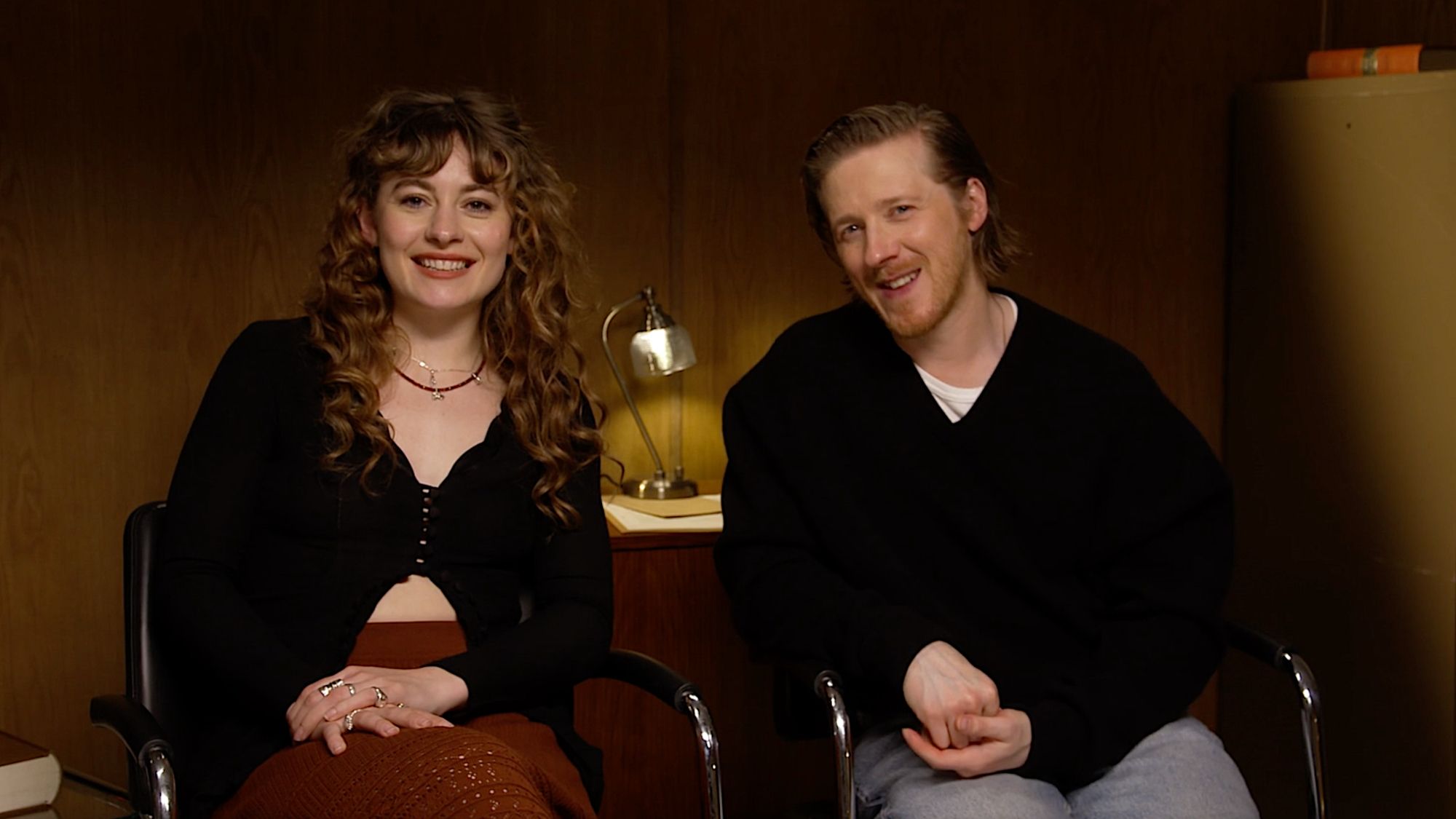 ‘Por mais terrível e angustiante que fosse, as pessoas simplesmente tinham que seguir em frente’: Ruby Ashbourne Serkis e Adam Nagaitis, de ‘Star City’, sobre aprender a amar a Pátria no spin-off da corrida espacial soviética da Apple TV (entrevista)