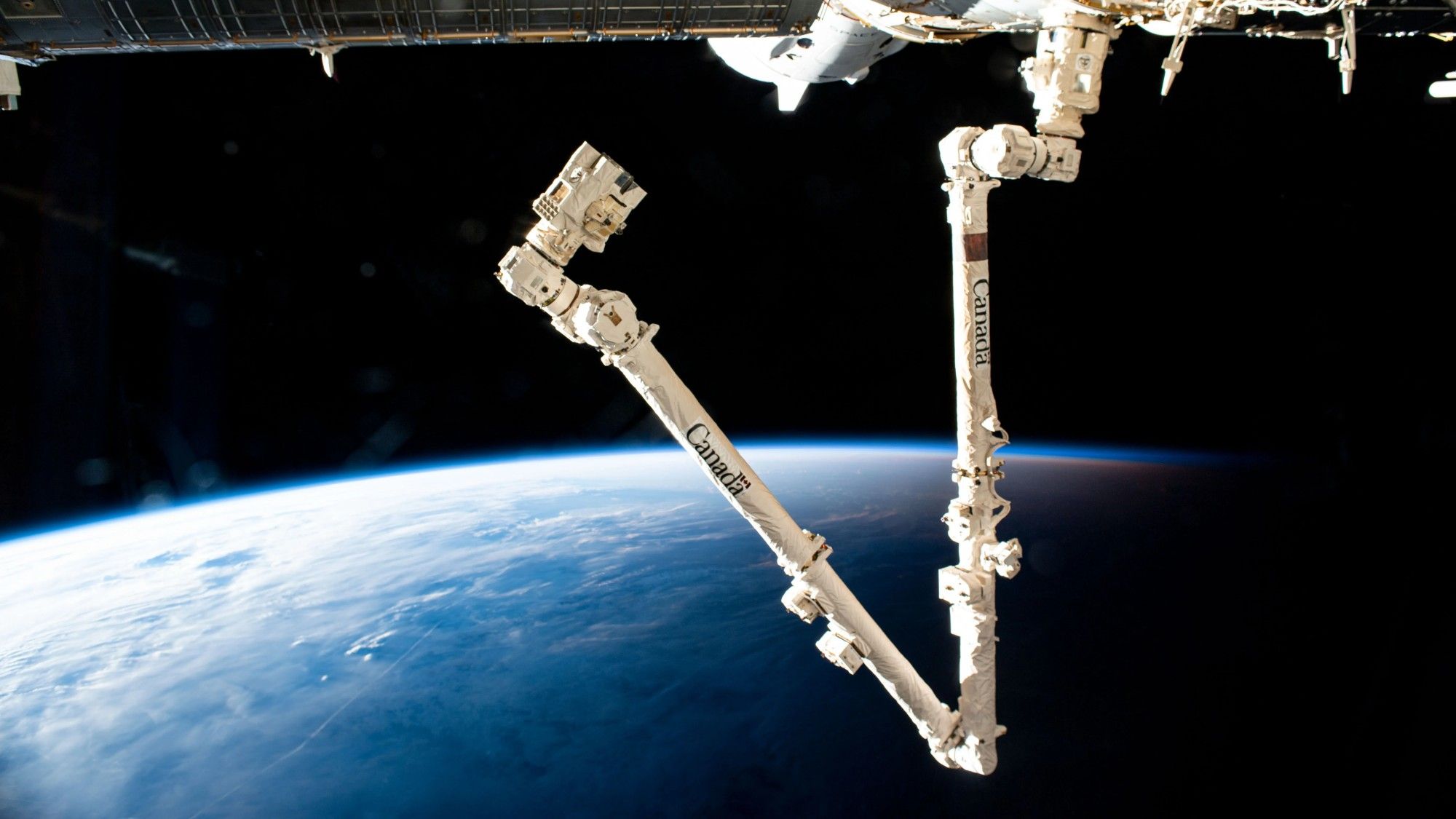 O braço robótico crítico na ISS não está funcionando corretamente, mas a NASA tem um plano para consertá-lo.