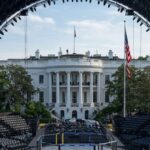 O evento do UFC na Casa Branca de Donald Trump seria embaraçoso em qualquer lugar O evento do UFC na Casa Branca de Donald Trump seria embaraçoso em qualquer lugar