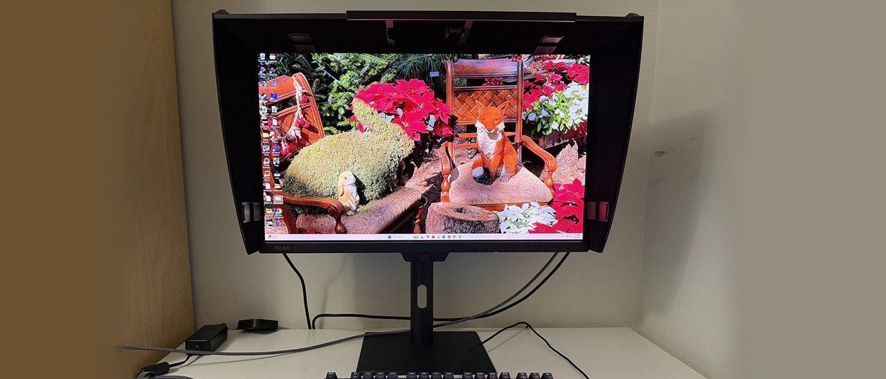 Análise do Asus ProArt PA27USD OLED de 27 polegadas: Precisão de cor com proeza em jogos de alta velocidade