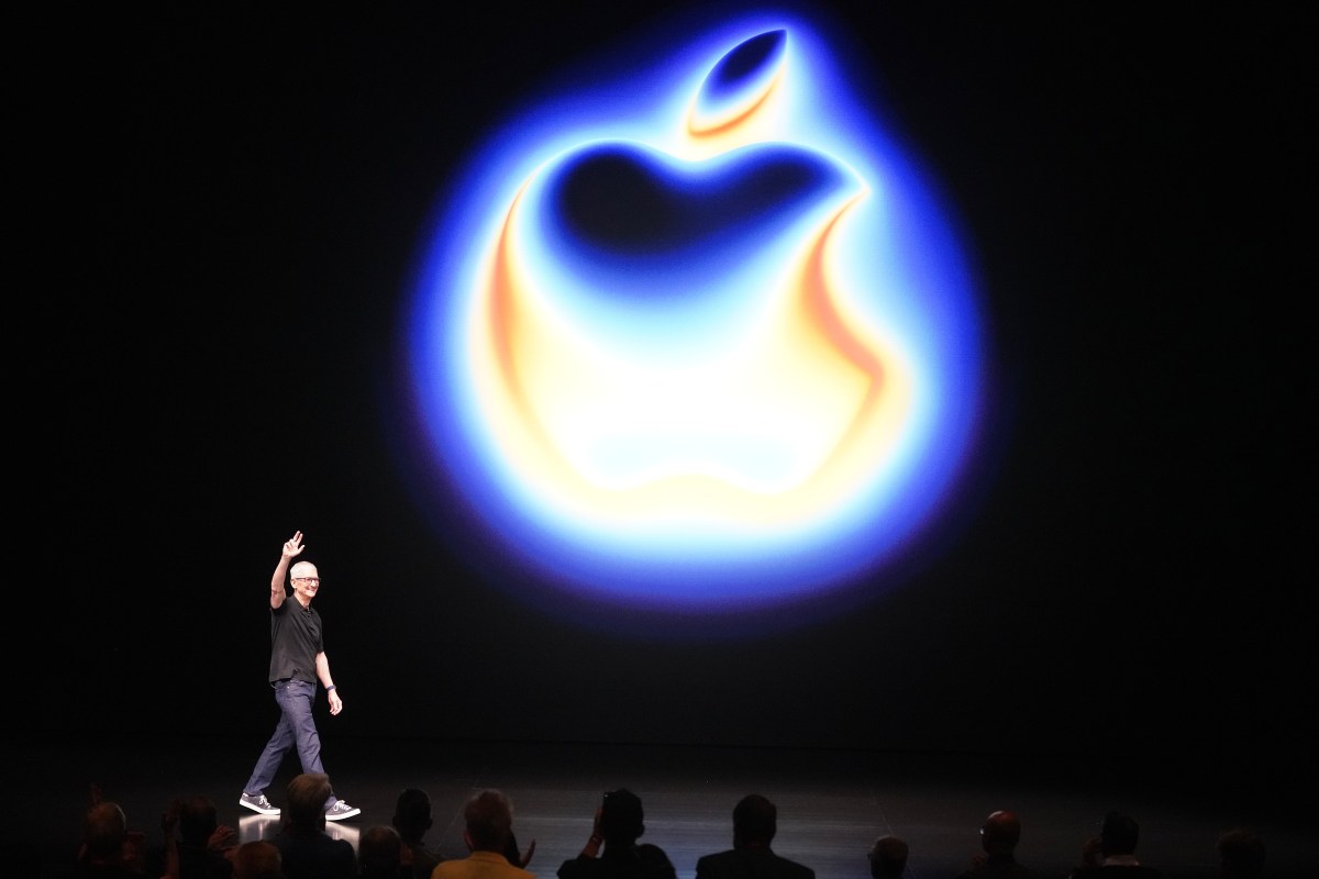 A IA está prejudicando a Apple de mais de uma maneira: ela pode forçar aumentos nos preços do iPhone