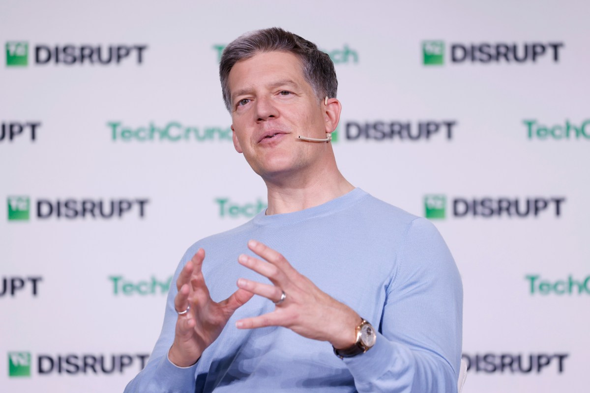 Roelof Botha entra para o conselho de administração da SpaceX.