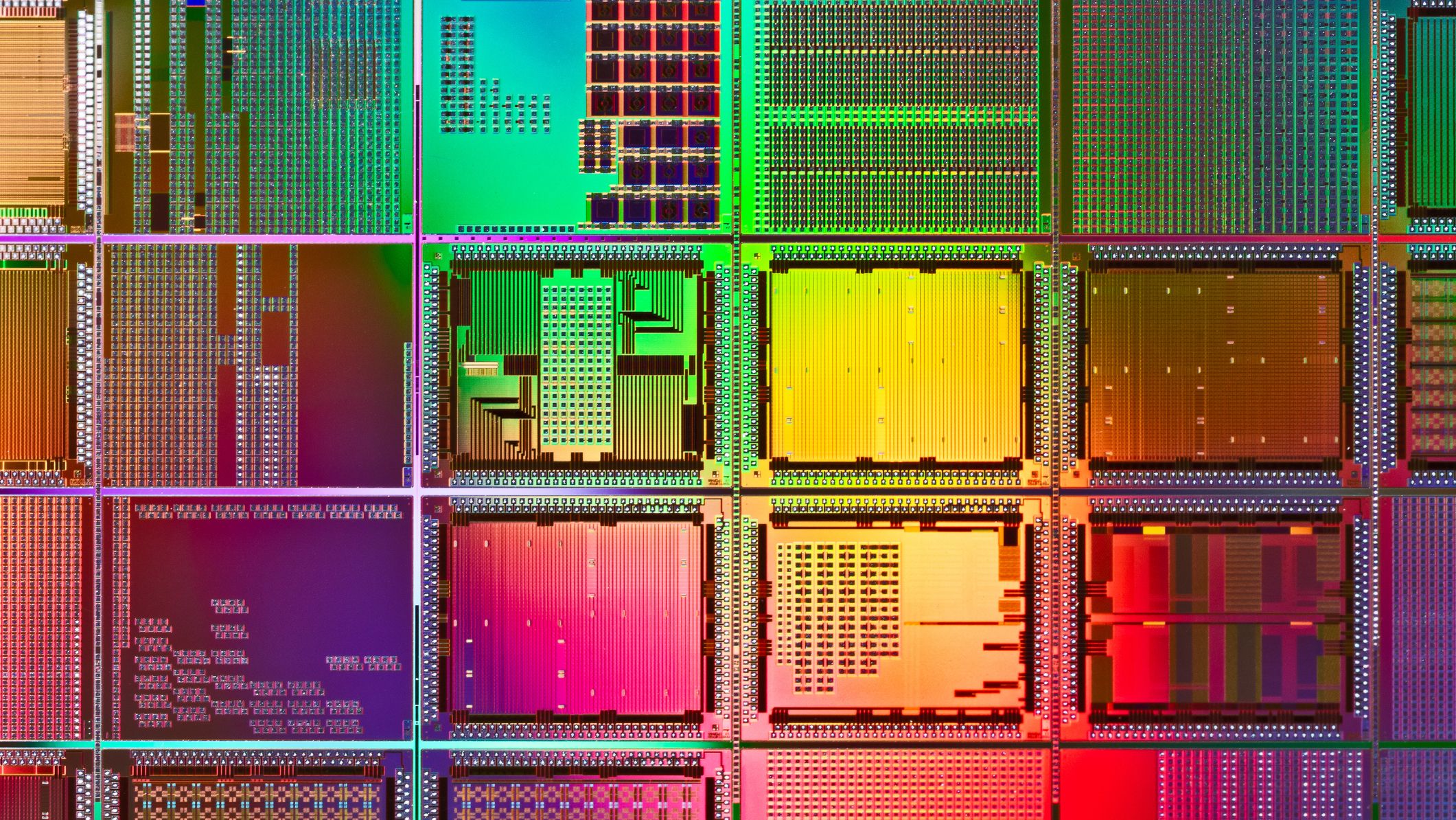As novas extensões de CPU ACE da Intel e da AMD trazem um conjunto de instruções voltado para IA eficiente ao x86 — um novo design torna a multiplicação de matrizes mais eficiente em termos de energia e densidade.