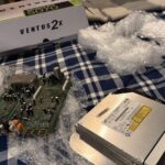 Montador de PC sem sorte compra RTX 5070 na Amazon e recebe um gravador de DVD e uma placa lógica quebrada de um receiver AV Kenwood dos anos 2000 — GPU de US$ 700 acaba sendo lixo eletrônico devido a golpe de devolução. Montador de PC sem sorte compra RTX 5070 na Amazon e recebe um gravador de DVD e uma placa lógica quebrada de um receiver AV Kenwood dos anos 2000 — GPU de US$ 700 acaba sendo lixo eletrônico devido a golpe de devolução.