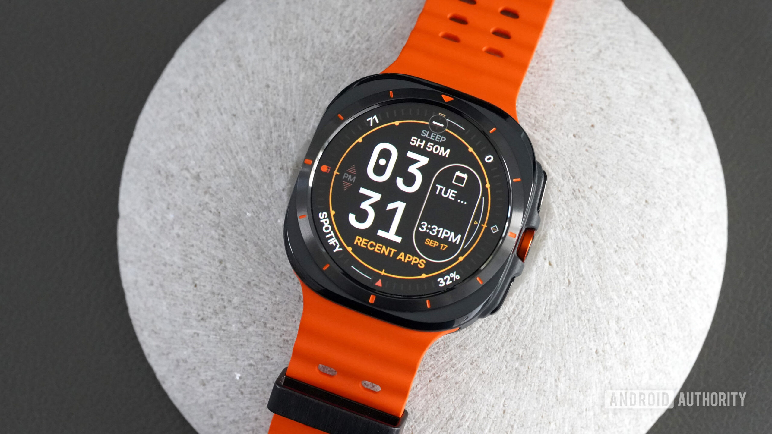 Novo vazamento sugere um Galaxy Watch Ultra 2 redesenhado, novas cores e sem Watch Classic